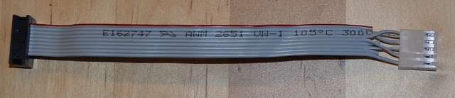 640 15 VBXE RGB-Kabel.jpg